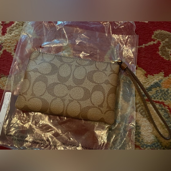 Coach Corner Zip Wristlet - Picture 7 of 7